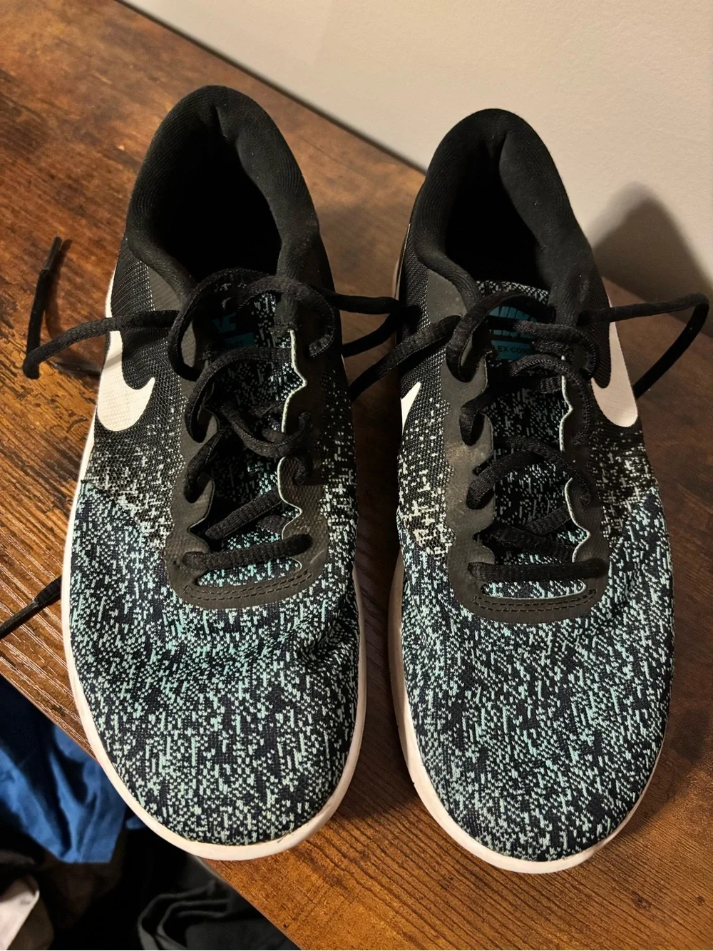 Nike Black Sneakers with Teal Accent